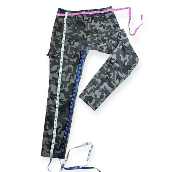 KANCAN Women’s Green Camo Nature Style High Rise Skinny Cargo Jeans Size 13/30 S - Picture 6 of 6